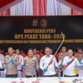 Oplus_16777216
